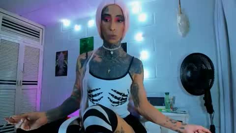 drippyorlove online show from 02.20.26