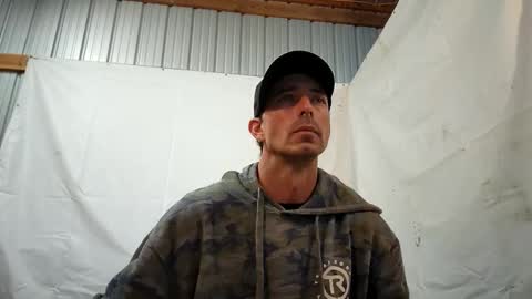 Snapshot of dritylilboy chatting on 05.01.26 Inexperienced catfish online show from 05.01.26