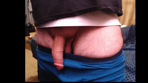 Snapshot of drmbigg chatting on 11.25.25 Hello Hope you enjoy what you see. I love attention in dirty talk and tips thickcock edging precum dirtyTalk C2C online show from 11.25.25