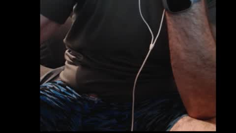 Snapshot of drmbigg chatting on 03.15.26 Hello Hope you enjoy what you see. I love attention in dirty talk and tips thickcock edging precum dirtyTalk C2C online show from 03.15.26