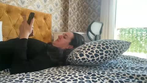 Dr. Resa online show from 03.06.25