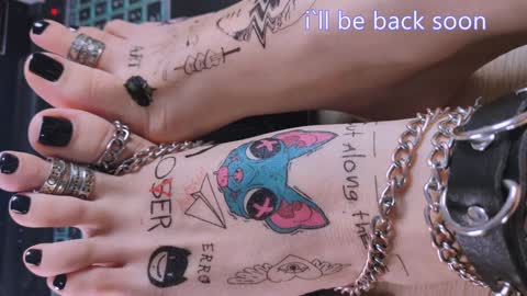 Mistress Lola Slavic witch online show from 01.04.25