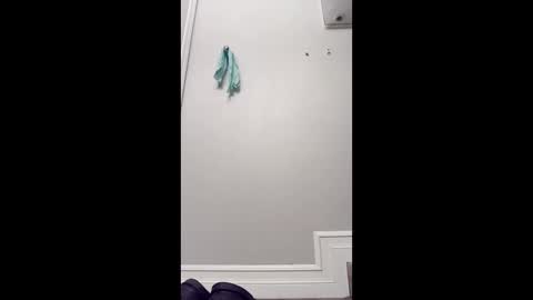 Snapshot of dryydennn chatting on 12.17.25 sissyginger online show from 12.17.25