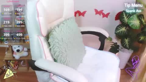 duamini online show from 04.19.26