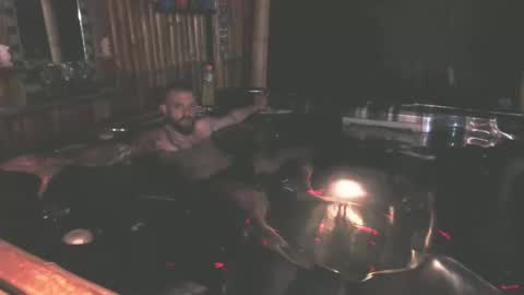 Snapshot of dubledeez chatting on 04.04.26 Duble Deez online show from 04.04.26