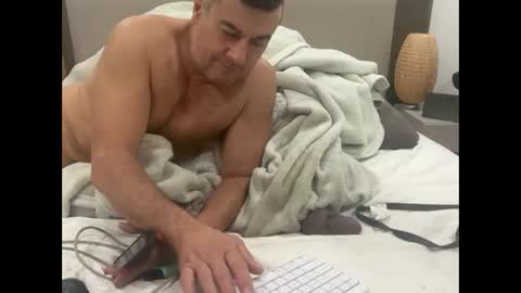 Dude online show from 04.18.26