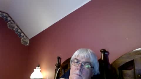Snapshot of dug38 chatting on 03.10.25 Doug online show from 03.10.25