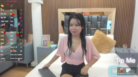 Snapshot of dulce_glamor_ chatting on 05.30.26 Dulce online show from 05.30.26