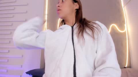 dulce_quintana online show from 12.01.25