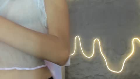 dulce_quintana online show from 12.19.25