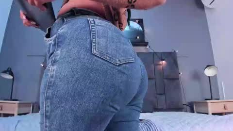 Snapshot of dulceaurora_ chatting on 10.09.25 DULCE AURORA online show from 10.09.25