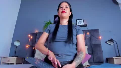Snapshot of dulceaurora_ chatting on 07.14.26 DULCE AURORA online show from 07.14.26