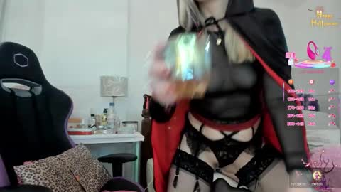 Sweetnina online show from 10.30.25