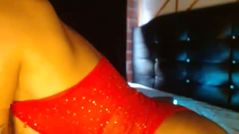 Snapshot of dulcelatina222 chatting on 09.30.25 dulcelatina222 online show from 09.30.25