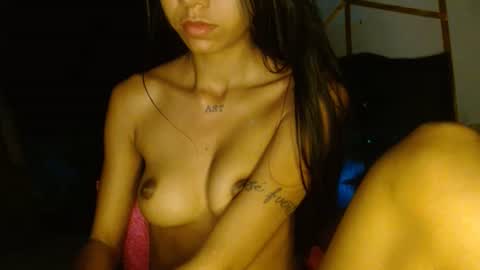 Snapshot of dulcelatina222 chatting on 11.28.25 dulcelatina222 online show from 11.28.25