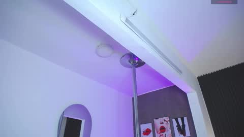 Dulce Rose online show from 10.21.25