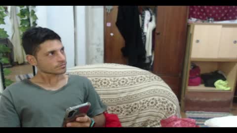 Snapshot of dulcetentations chatting on 08.02.26 shany y alan online show from 08.02.26