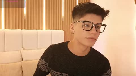 Dulcey online show from 04.11.26