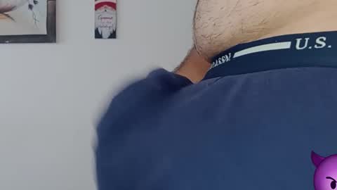 Snapshot of dulses_sabor chatting on 12.16.24 Neon Ghost online show from 12.16.24