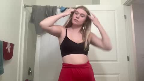 dumbblondexoxo online show from 01.13.25