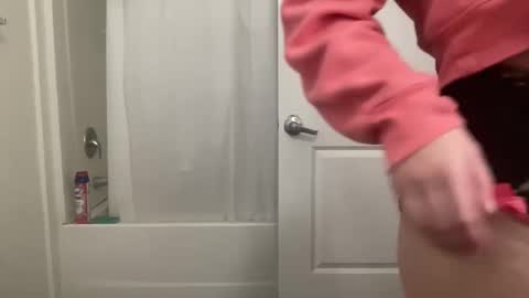 dumbblondexoxo online show from 01.18.25