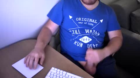 Snapshot of dupf127 chatting on 05.16.26 FloFrenchCurv288 online show from 05.16.26