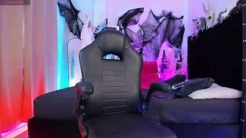 Duriel online show from 11.01.25