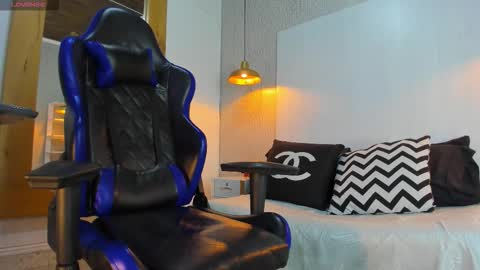 DUSAN  GREY online show from 03.04.26