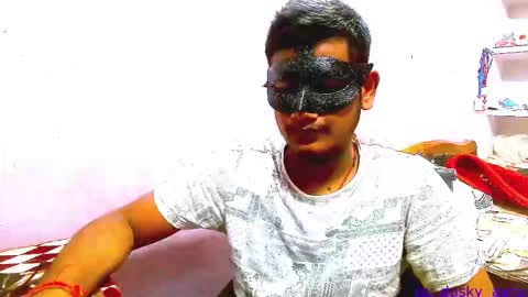 dusky_aarav online show from 11.24.25