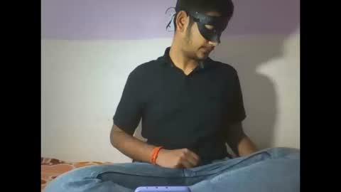 dusky_aarav online show from 12.16.25