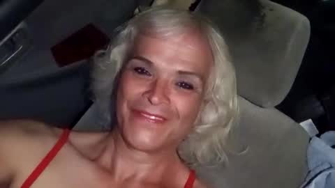 Snapshot of dustbunny64 chatting on 03.13.26 dustbunny64 online show from 03.13.26