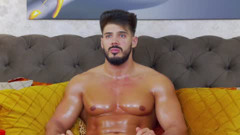 Snapshot of dustinkeent chatting on 02.05.25 Dustin online show from 02.05.25