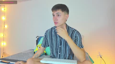 Snapshot of dustinlevine chatting on 01.07.25 Dustin Levy online show from 01.07.25