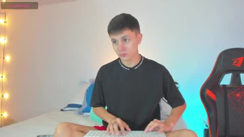 Snapshot of dustinlevine chatting on 01.13.25 Dustin Levy online show from 01.13.25