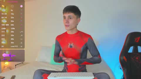 Snapshot of dustinlevine chatting on 02.01.25 Dustin Levy online show from 02.01.25