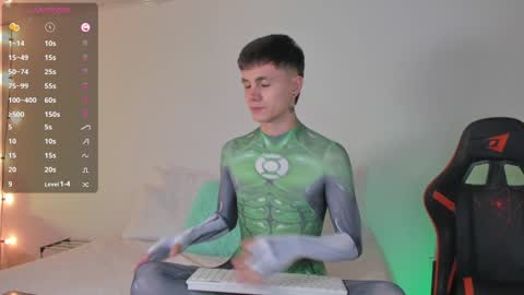 Snapshot of dustinlevine chatting on 02.04.25 Dustin Levy online show from 02.04.25