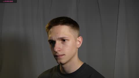 Dustyn online show from 12.27.24