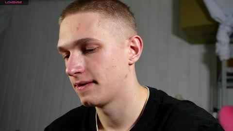 Dustyn online show from 02.17.25