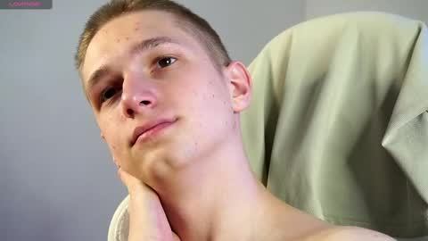 Dustyn online show from 02.28.25