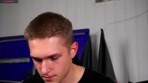 Dustyn online show from 11.01.25