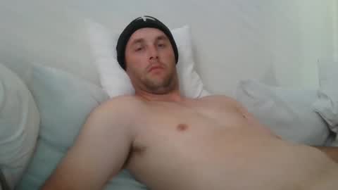 Snapshot of dustyroy09 chatting on 02.11.25 dustyroy09 online show from 02.11.25