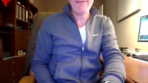 Snapshot of dutchsubmissivenl chatting on 10.05.25 Submiisve Dutch online show from 10.05.25