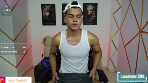 Snapshot of dwayne_brown chatting on 01.24.25 dwayne_brown online show from 01.24.25