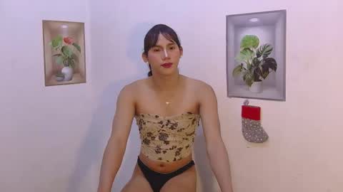 dy_namite online show from 01.10.26