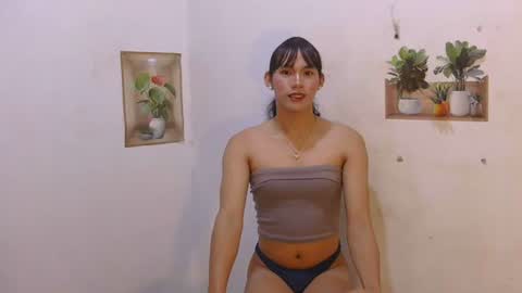 Snapshot of dy_namite chatting on 05.01.26 dy_namite online show from 05.01.26