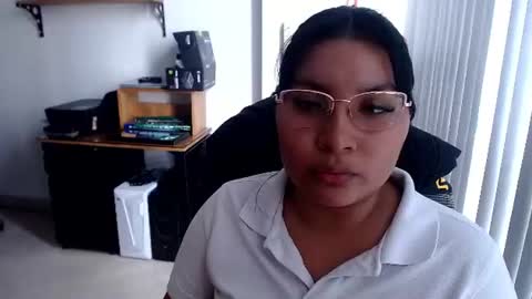     online show from 08.04.26