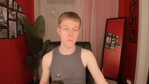 Snapshot of dylan_norton chatting on 06.02.26 Dylan online show from 06.02.26