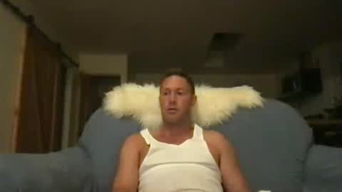 Snapshot of dylan_thick chatting on 06.21.26 Dylans ThicK online show from 06.21.26