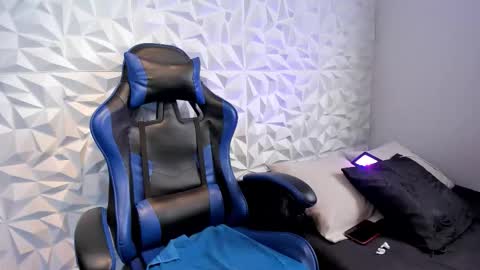 Dylan online show from 10.25.25