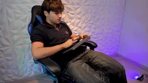 Dylan online show from 12.19.25